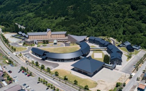 白山麓キャンパスが石川県デザイン展 知事賞を受賞しました。