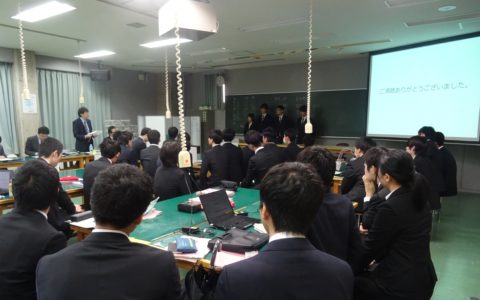 機械工学科4年生による技術審査が行われました。